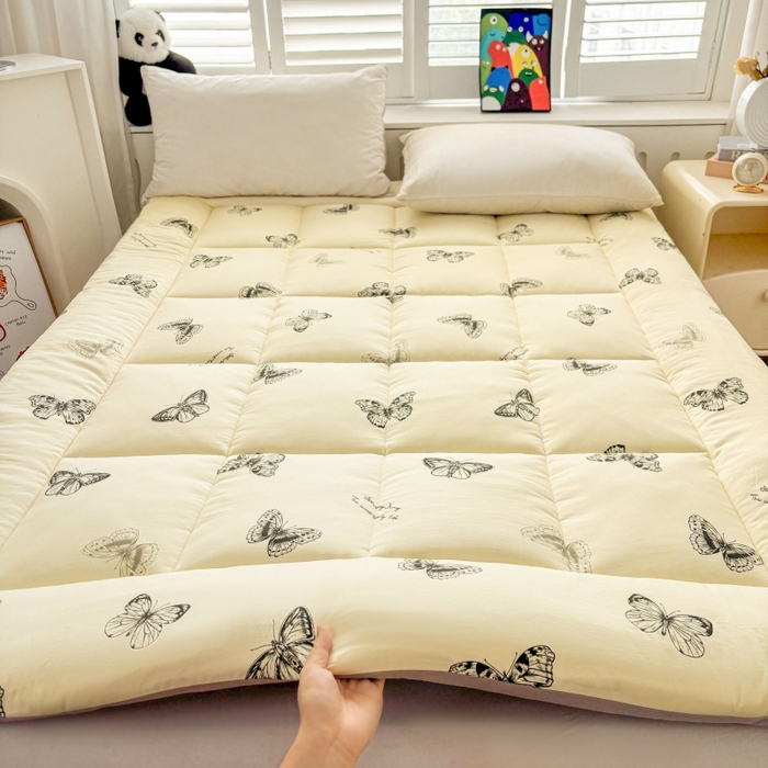 91家纺网 家纺一手货源 找家纺 魅图家纺 2025新款A类云朵棉印花棉花软床垫床褥子 蝶恋舞