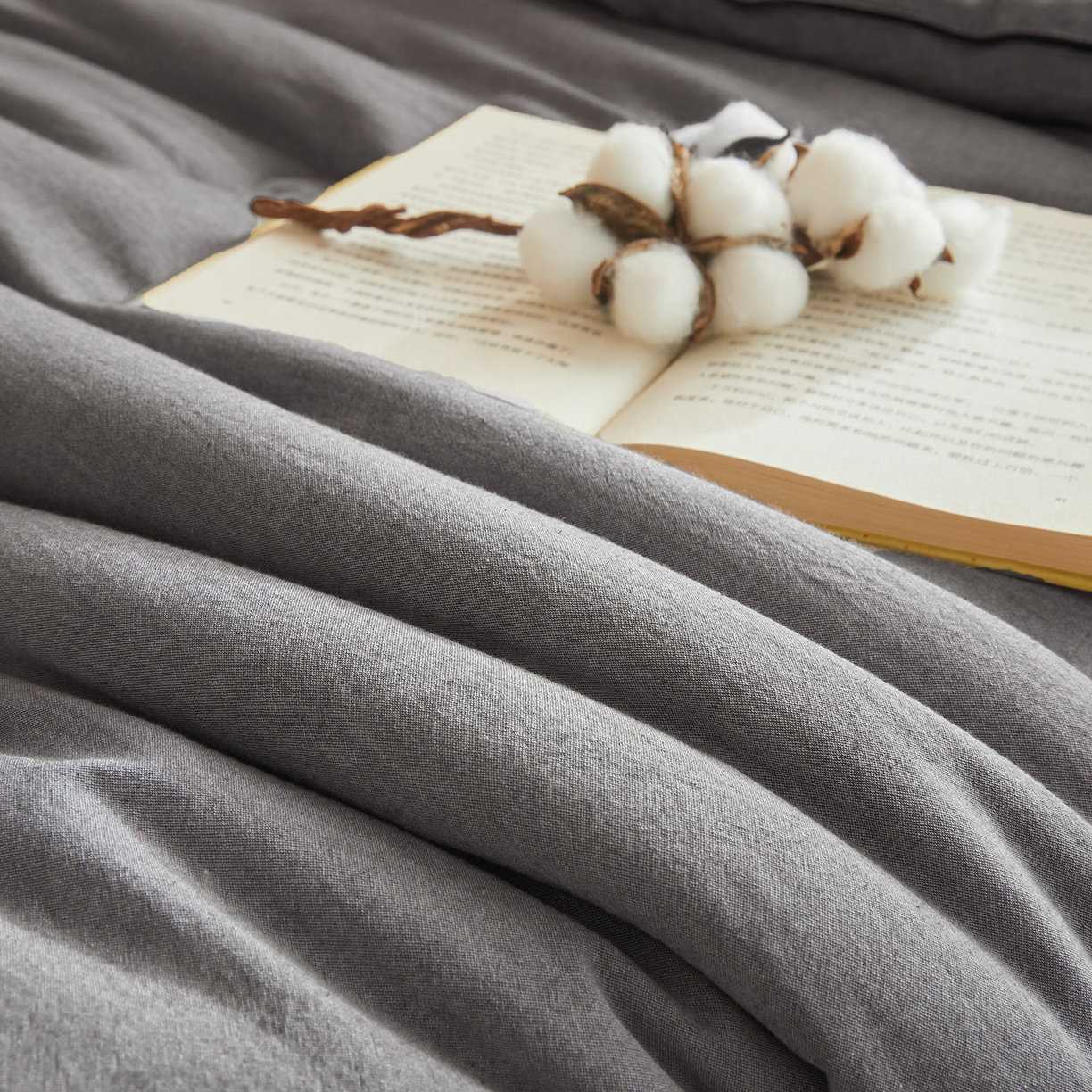 91家纺网 家纺一手货源 找家纺 熙宴家纺 2025新款水洗棉嵌绳款100%新疆棉花被 石灰