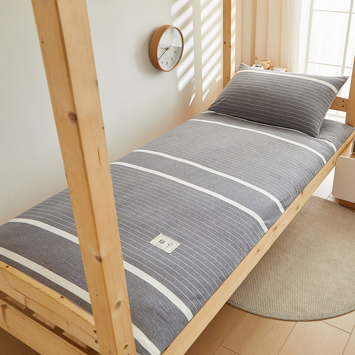 91家纺网 家纺一手货源 找家纺 2024新款水洗棉可拆洗棉花学生床垫床褥垫褥子床垫 灰白条