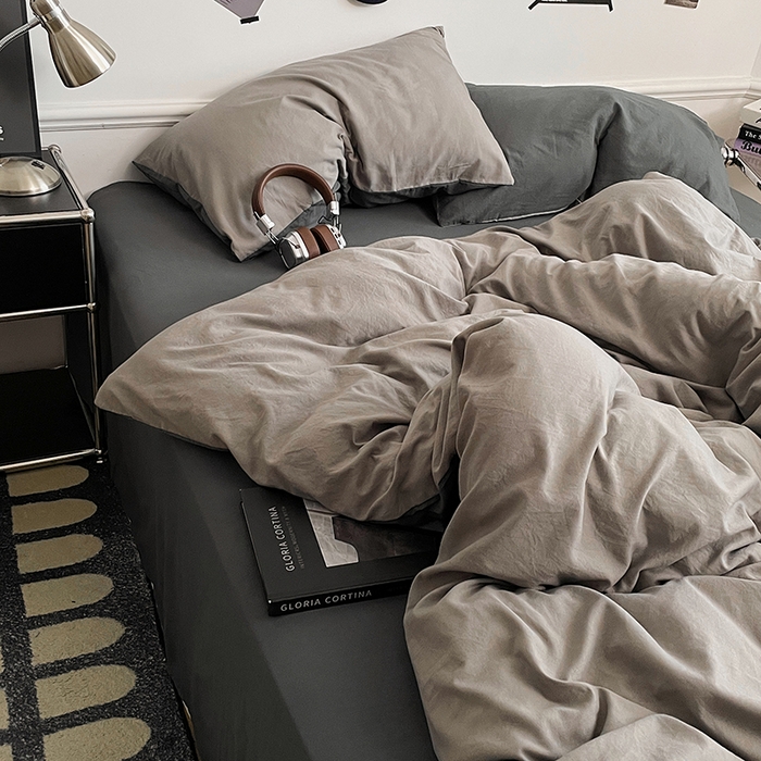 91家纺网 家纺一手货源 找家纺 梦卓家纺 2025爆款ins风超柔褶皱亲肤磨毛水洗棉四件套 深灰魅影