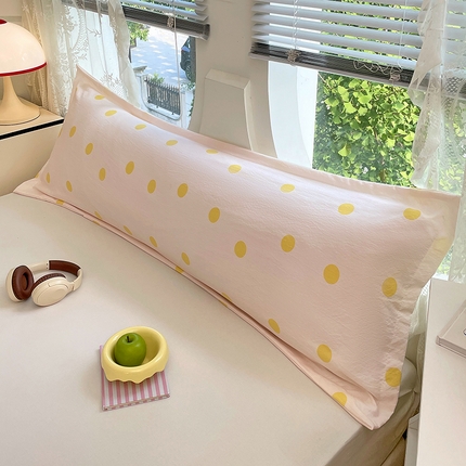 91家纺网 家纺一手货源 找家纺 （总）圣比熊 2025新款双层纱双人枕套情侣学生长枕芯套枕头内胆套-缤纷波点