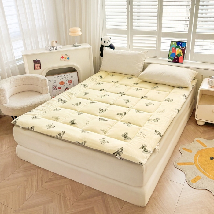 91家纺网 家纺一手货源 找家纺 魅图家纺 2025新款A类云朵棉印花棉花软床垫床褥子 蝶恋舞