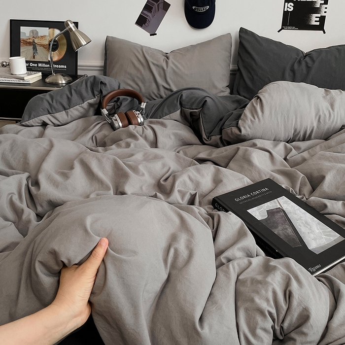 91家纺网 家纺一手货源 找家纺 梦卓家纺 2025爆款ins风超柔褶皱亲肤磨毛水洗棉四件套 深灰魅影