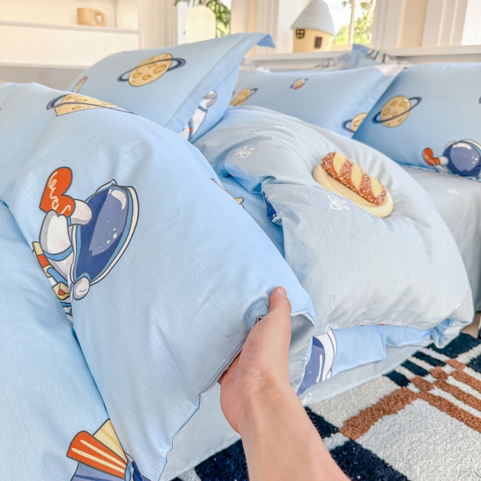 91家纺网 家纺一手货源 找家纺 帛织澜 12868全棉喷气印花四件套 太空奇遇