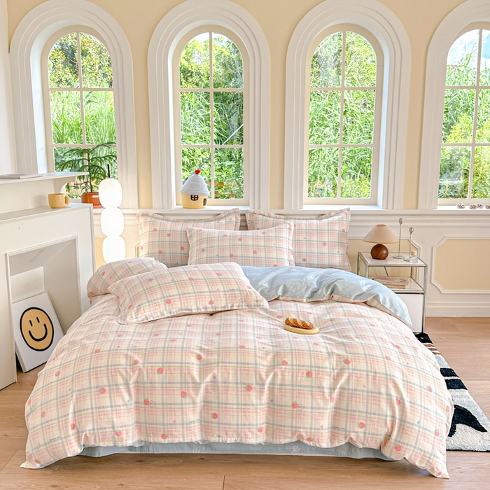 91家纺网 家纺一手货源 找家纺 帛织澜 12868全棉喷气印花四件套 草莓派