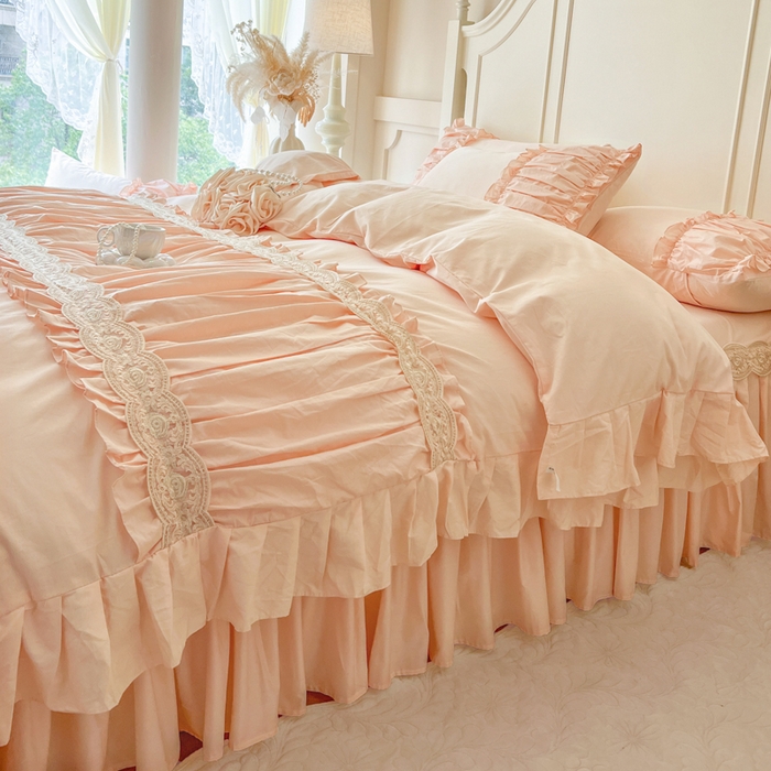 91家纺网 家纺一手货源 找家纺 瑞宝 2025新款法式全棉花边维密系列床裙款三件套 维密-蜜粉