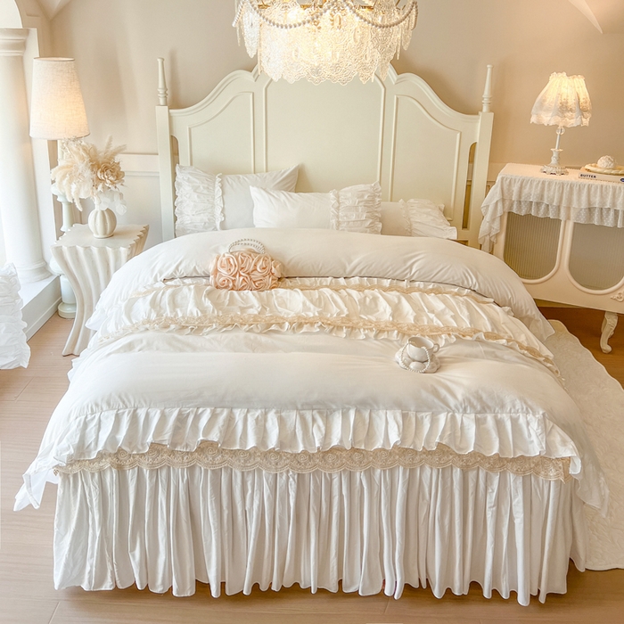 91家纺网 家纺一手货源 找家纺 瑞宝 2025新款法式全棉花边维密系列床裙款三件套 维密-奶油白