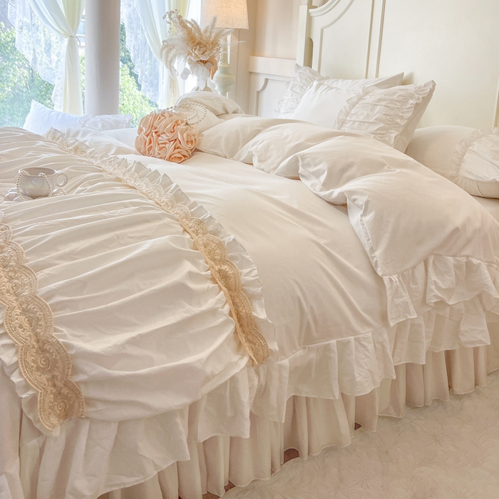 91家纺网 家纺一手货源 找家纺 瑞宝 2025新款法式全棉花边维密系列床裙款三件套 维密-奶油白