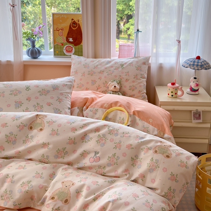 91家纺网 家纺一手货源 找家纺 觅糖家纺 2025春夏新款40支全棉纯棉斜纹13370针织四件套 秘境花园