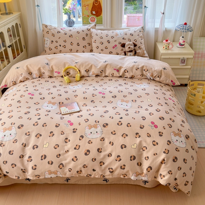 91家纺网 家纺一手货源 找家纺 觅糖家纺 2025春夏新款40支全棉纯棉斜纹13370针织四件套 时尚猫咪-咖