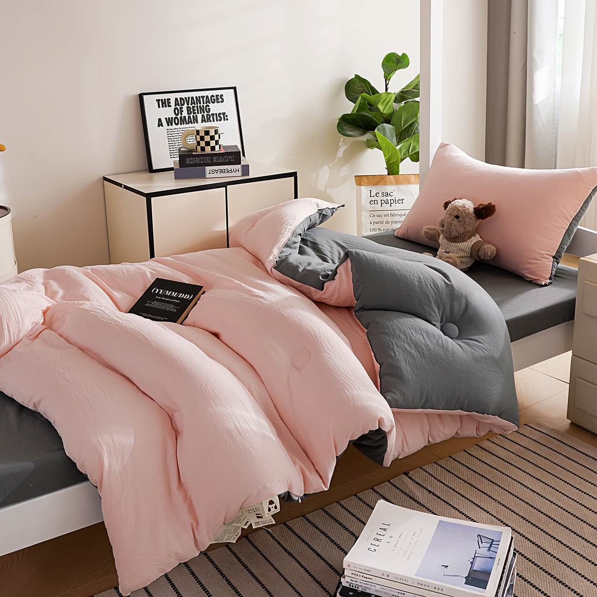 91家纺网 家纺一手货源 找家纺 益多眠 2025新款双拼云朵被冬被被子被芯 双拼系列-粉色+深灰