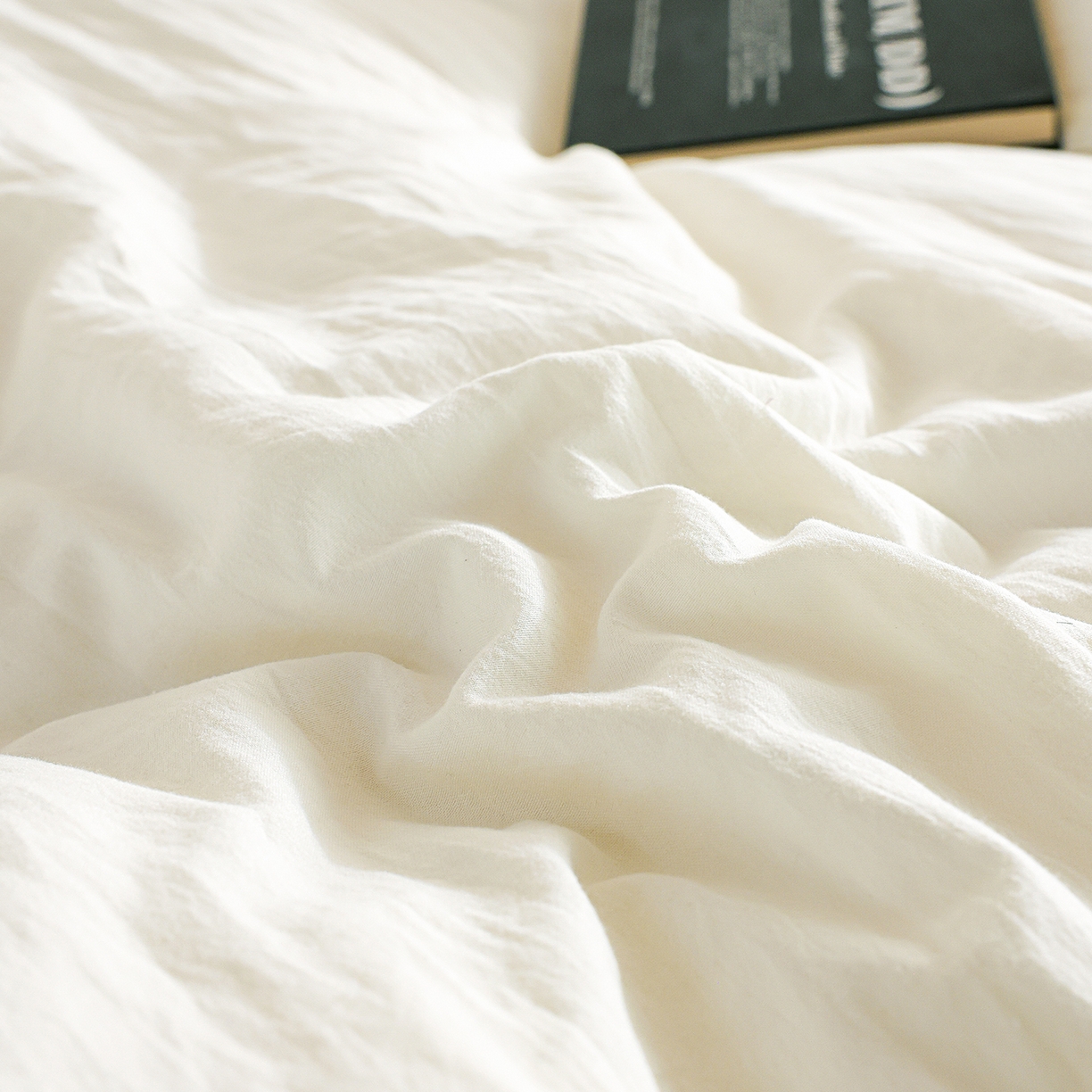 91家纺网 家纺一手货源 找家纺 益多眠 2026新款双拼云朵被冬被被子被芯 双拼系列-奶昔白