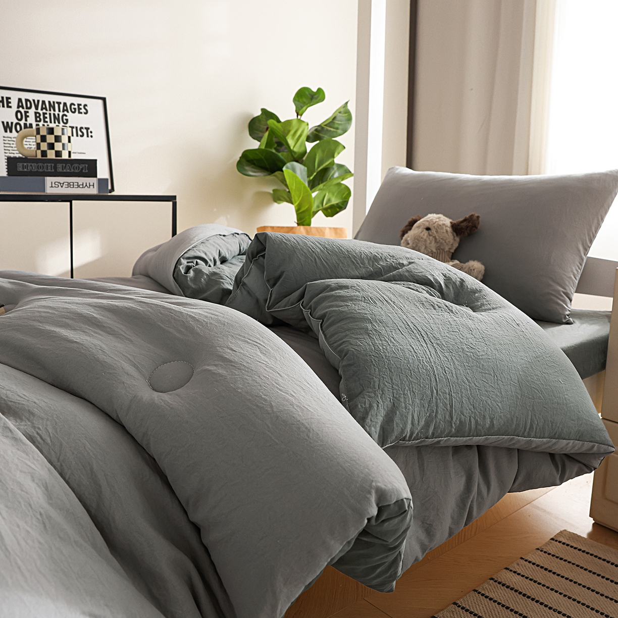 91家纺网 家纺一手货源 找家纺 益多眠 2026新款双拼云朵被冬被被子被芯 双拼系列-烟灰+深灰