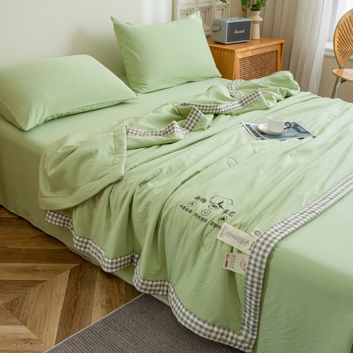 91家纺网 家纺一手货源 找家纺 帕芬鸟家纺 2025新款色织水洗棉棉花夏被四件套 抹茶绿