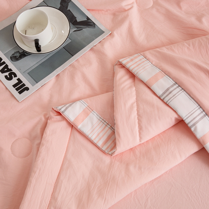 91家纺网 家纺一手货源 找家纺 帕芬鸟家纺 2025新款色织水洗棉棉花夏被四件套 蜜桃粉