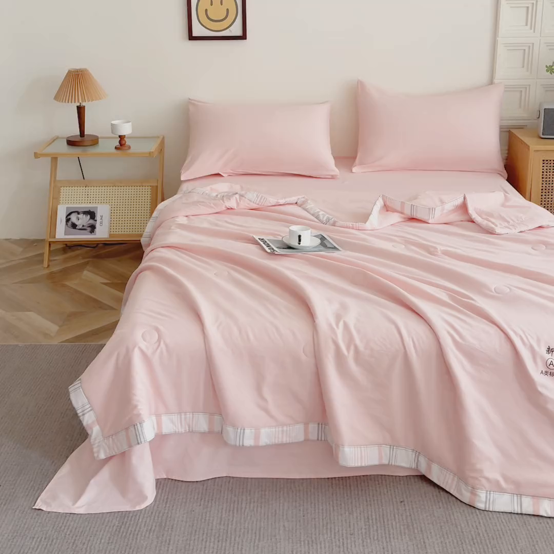 91家纺网 家纺一手货源 找家纺 帕芬鸟家纺 2025新款色织水洗棉棉花夏被四件套 蜜桃粉