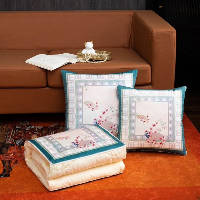 91家纺网 家纺一手货源 找家纺 新奇异 2025新款民族风抱枕被 中式花卉（LS）