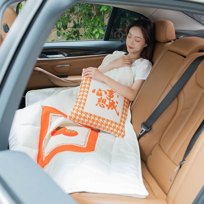 91家纺网 家纺一手货源 找家纺 新奇异 2025新款柿柿如意棉麻抱枕被 组合图仅供展示