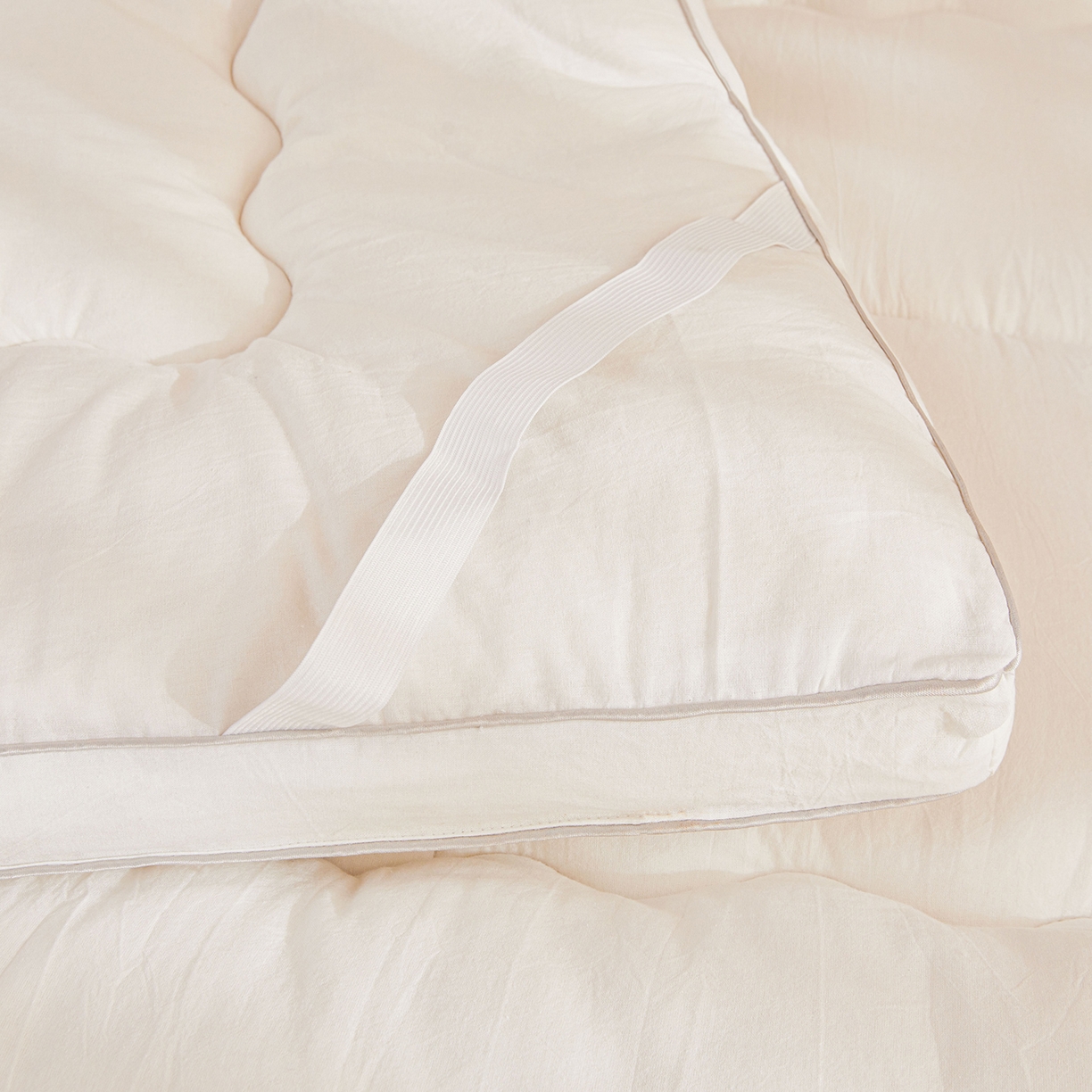 91家纺网 家纺一手货源 找家纺 西域种棉人·千百笠 2025新款A类填充100%棉新疆棉花褥子10A抗菌床垫垫被软垫家用棉花被 简语床垫-白