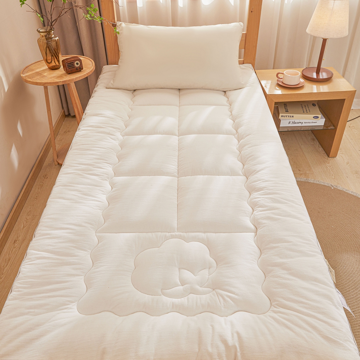 91家纺网 家纺一手货源 找家纺 西域种棉人·千百笠 2025新款A类填充100%棉新疆棉花褥子10A抗菌床垫垫被软垫家用棉花被 简语床垫-白