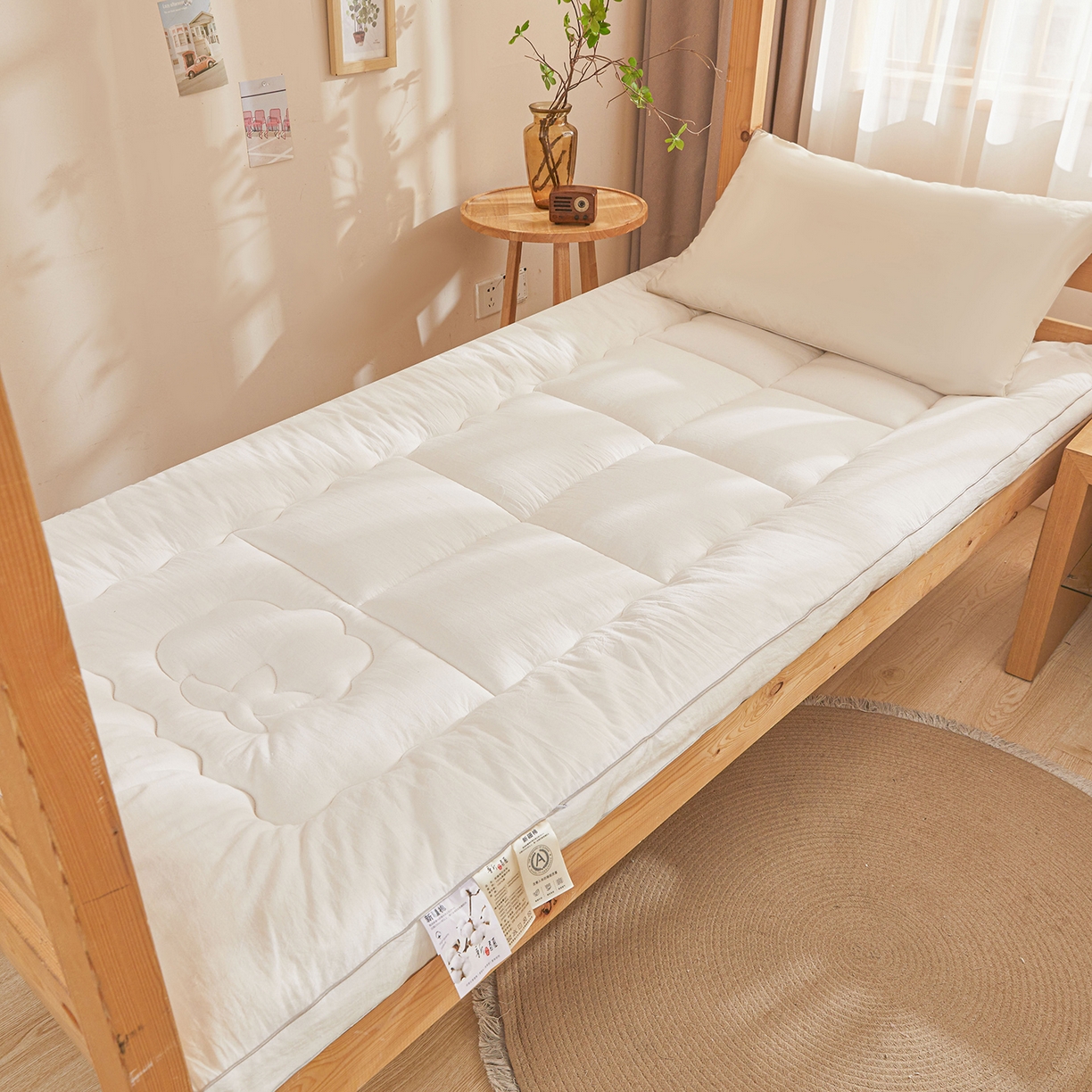 91家纺网 家纺一手货源 找家纺 西域种棉人·千百笠 2025新款A类填充100%棉新疆棉花褥子10A抗菌床垫垫被软垫家用棉花被 简语床垫-白