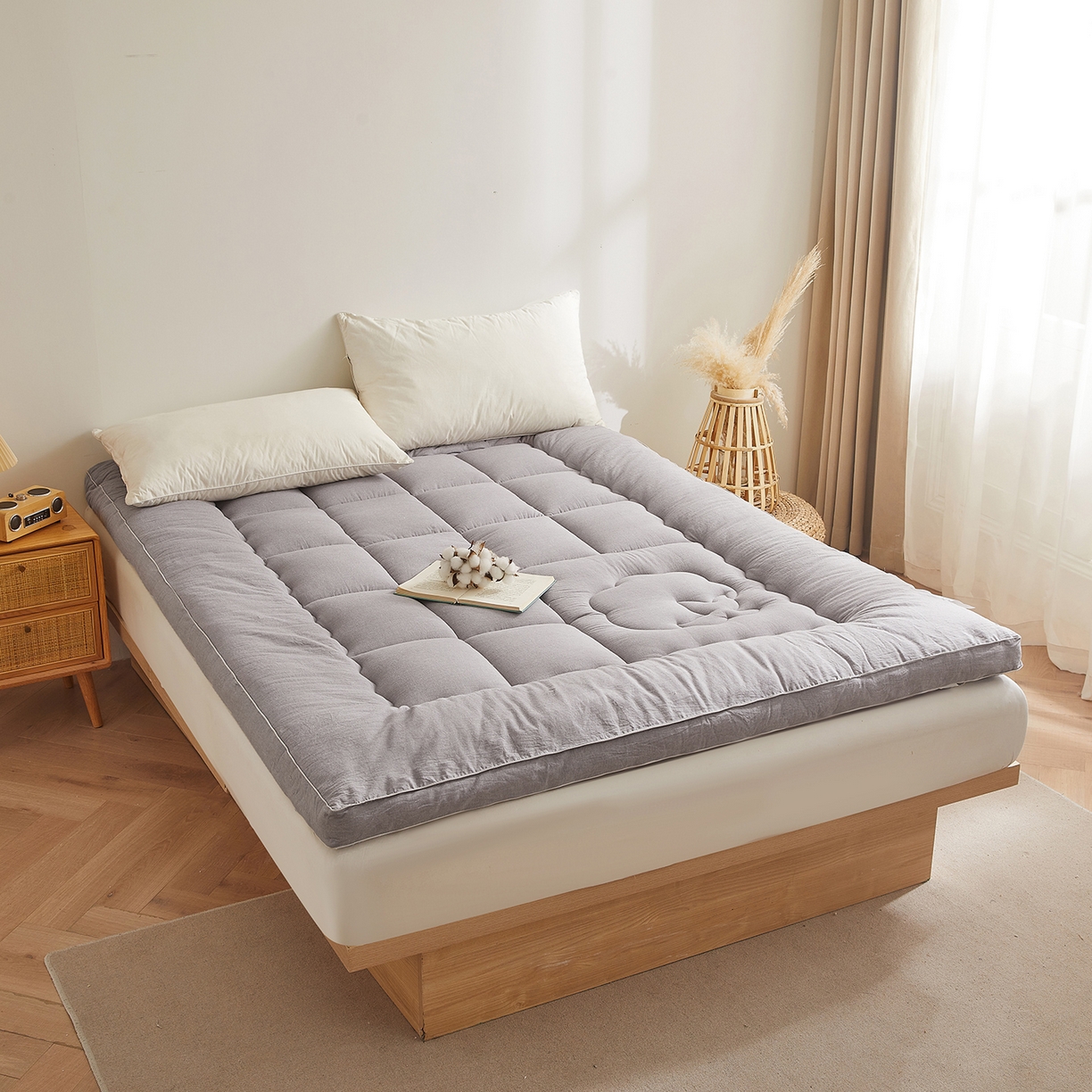 91家纺网 家纺一手货源 找家纺 西域种棉人·千百笠 2025新款A类填充100%棉新疆棉花褥子10A抗菌床垫垫被软垫家用棉花被 简语床垫-灰