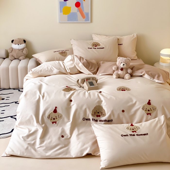 91家纺网 家纺一手货源 找家纺 云栖2025全棉刺绣纯色纯棉长绒棉四件套-乐萌系列 萌萌狗