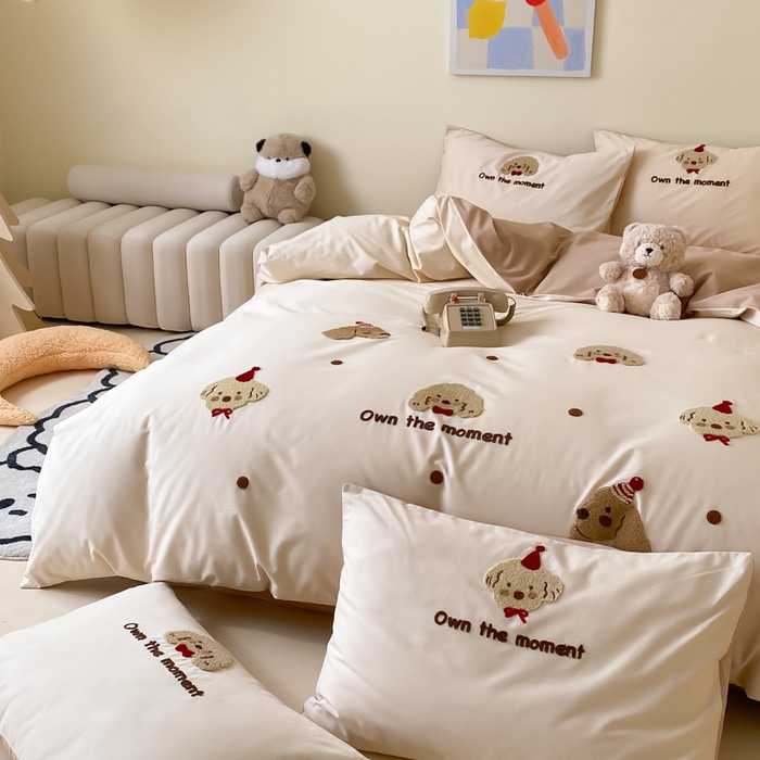 91家纺网 家纺一手货源 找家纺 云栖2025全棉刺绣纯色纯棉长绒棉四件套-乐萌系列 萌萌狗