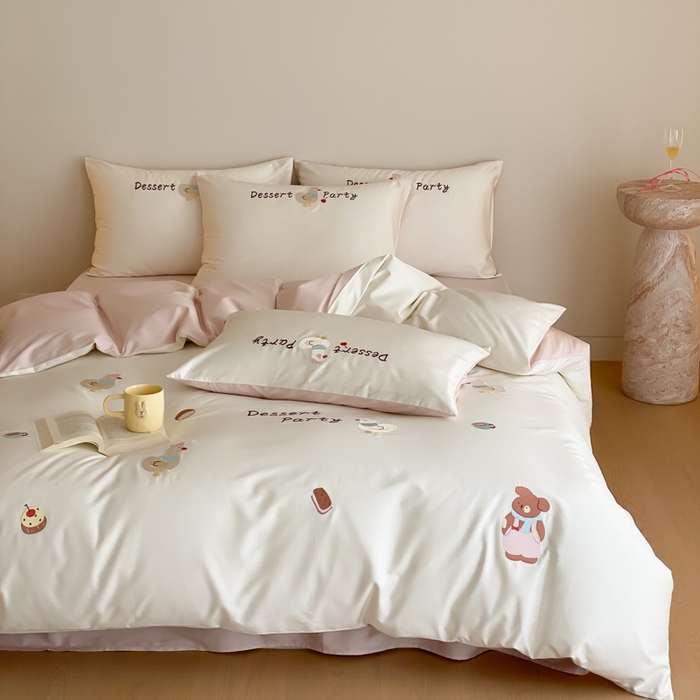 91家纺网 家纺一手货源 找家纺 云栖2025全棉刺绣纯色纯棉长绒棉四件套-乐萌系列 奶油小鸡