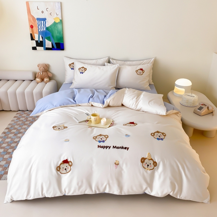 91家纺网 家纺一手货源 找家纺 云栖2025全棉刺绣纯色纯棉长绒棉四件套-乐萌系列 嘻嘻猴