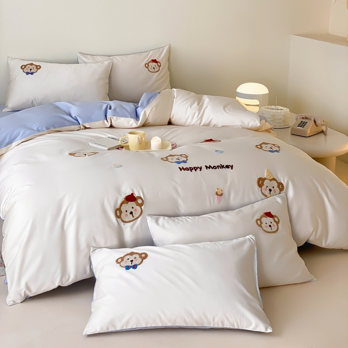 91家纺网 家纺一手货源 找家纺 云栖2025全棉刺绣纯色纯棉长绒棉四件套-乐萌系列 嘻嘻猴
