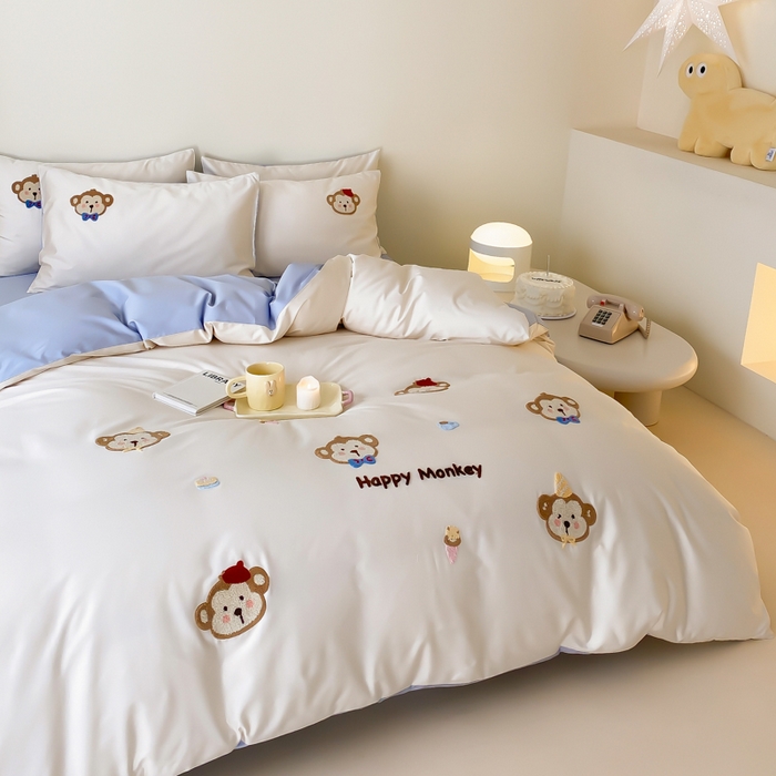 91家纺网 家纺一手货源 找家纺 云栖2025全棉刺绣纯色纯棉长绒棉四件套-乐萌系列 嘻嘻猴