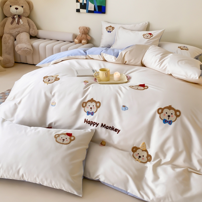 91家纺网 家纺一手货源 找家纺 云栖2025全棉刺绣纯色纯棉长绒棉四件套-乐萌系列 嘻嘻猴