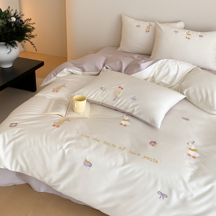 91家纺网 家纺一手货源 找家纺 云栖2025全棉刺绣纯色纯棉长绒棉四件套-乐萌系列 喜欢吖