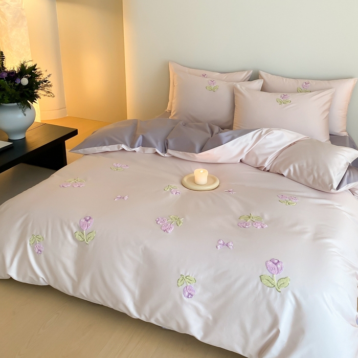 91家纺网 家纺一手货源 找家纺 云栖2025全棉刺绣纯色纯棉长绒棉四件套-乐萌系列 紫色郁金香