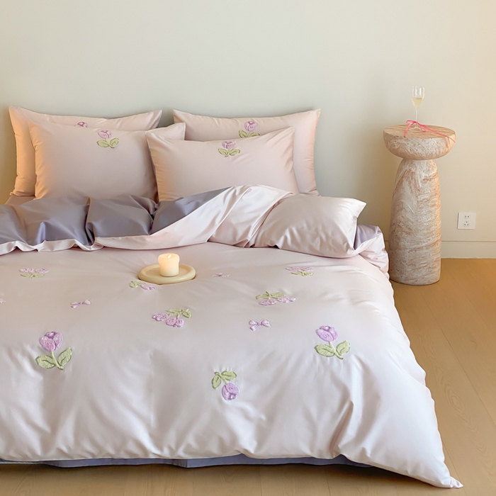 91家纺网 家纺一手货源 找家纺 云栖2025全棉刺绣纯色纯棉长绒棉四件套-乐萌系列 紫色郁金香