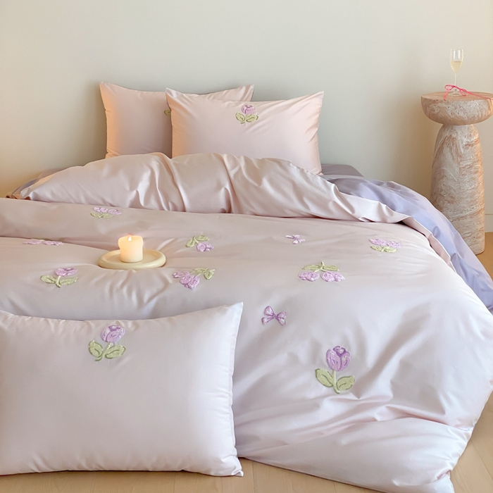 91家纺网 家纺一手货源 找家纺 云栖2025全棉刺绣纯色纯棉长绒棉四件套-乐萌系列 紫色郁金香