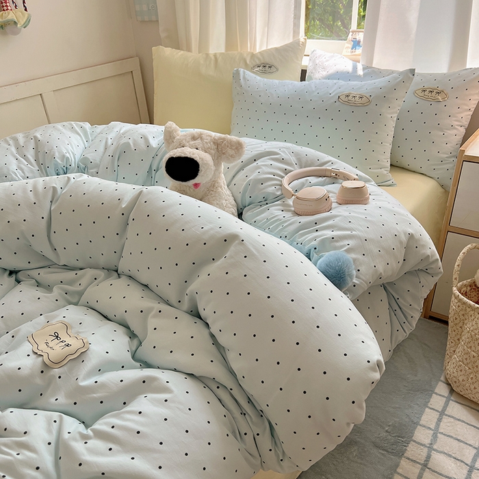 91家纺网 家纺一手货源 找家纺 桃心家居 2025新款A类ins云柔水洗棉织标混搭蝴蝶结毛球少女奶呼呼仙气四件套系列 水洗棉毛球-蝴蝶结薄荷布丁