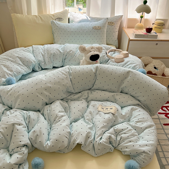 91家纺网 家纺一手货源 找家纺 桃心家居 2025新款A类ins云柔水洗棉织标混搭蝴蝶结毛球少女奶呼呼仙气四件套系列 水洗棉毛球-蝴蝶结薄荷布丁