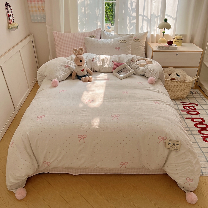 桃心家居 2025新款A类ins云柔水洗棉织标混搭蝴蝶结毛球少女奶呼呼仙气四件套系列 水洗棉毛球-蝴蝶结粉果气泡