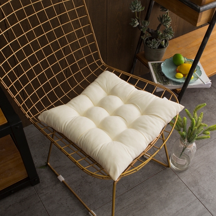 91家纺网 家纺一手货源 找家纺 （总）闲鱼家纺2025新款特价清仓坐垫 赠品 颜色随机