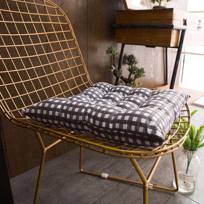 91家纺网 家纺一手货源 找家纺 （总）闲鱼家纺2025新款特价清仓坐垫 赠品 颜色随机