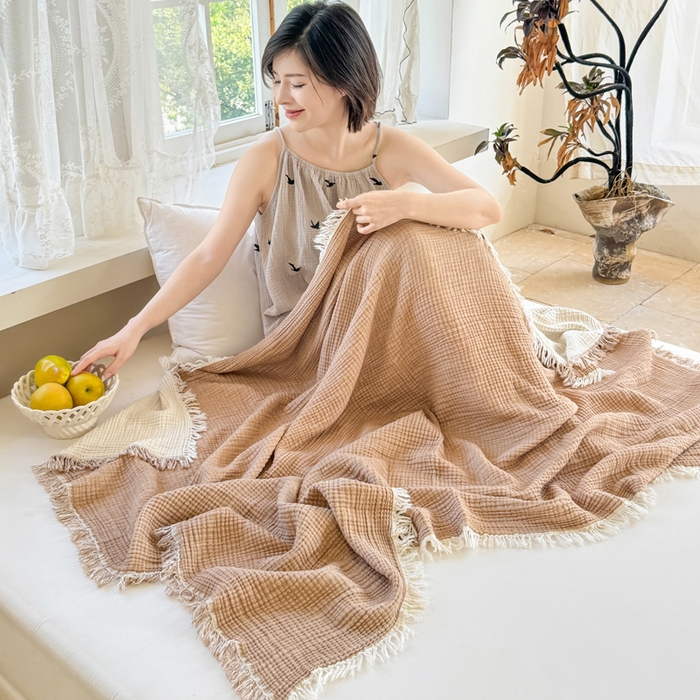 91家纺网 家纺一手货源 找家纺 （总）佰亿莱2025新款全棉四层纱流苏毯纯棉夏被盖毯空调毯