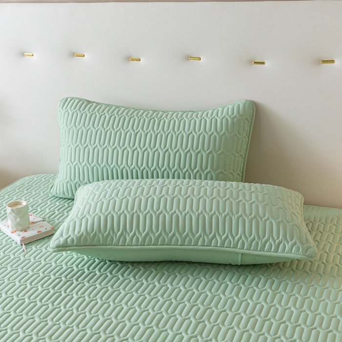 卡伦家纺 2025新款四季款夹棉绗绣纯色枕套枕芯 几何绿
