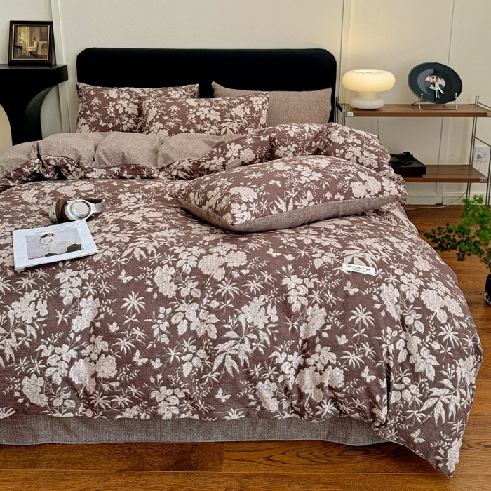 91家纺网 家纺一手货源 找家纺 金梦拉家纺 2025秋冬爆款新品高克重加厚原麻亚麻皱皱纱印花四件套 枫林晚