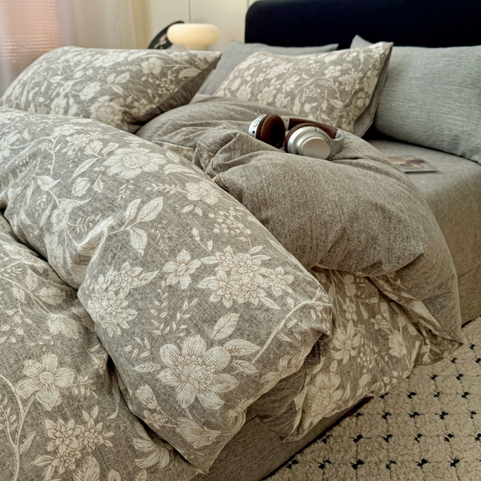 91家纺网 家纺一手货源 找家纺 金梦拉家纺 2025秋冬爆款新品高克重加厚原麻亚麻皱皱纱印花四件套 古茗