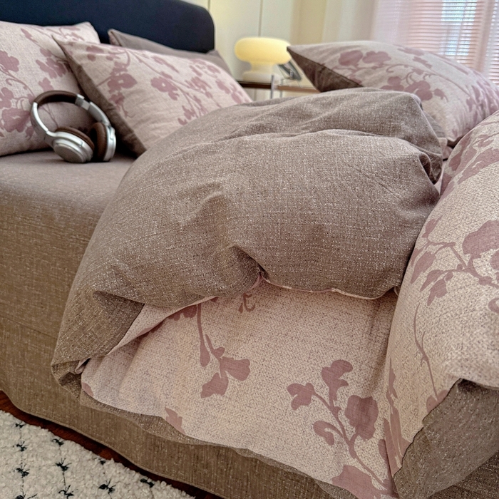 91家纺网 家纺一手货源 找家纺 金梦拉家纺 2025秋冬爆款新品高克重加厚原麻亚麻皱皱纱印花四件套 花颜