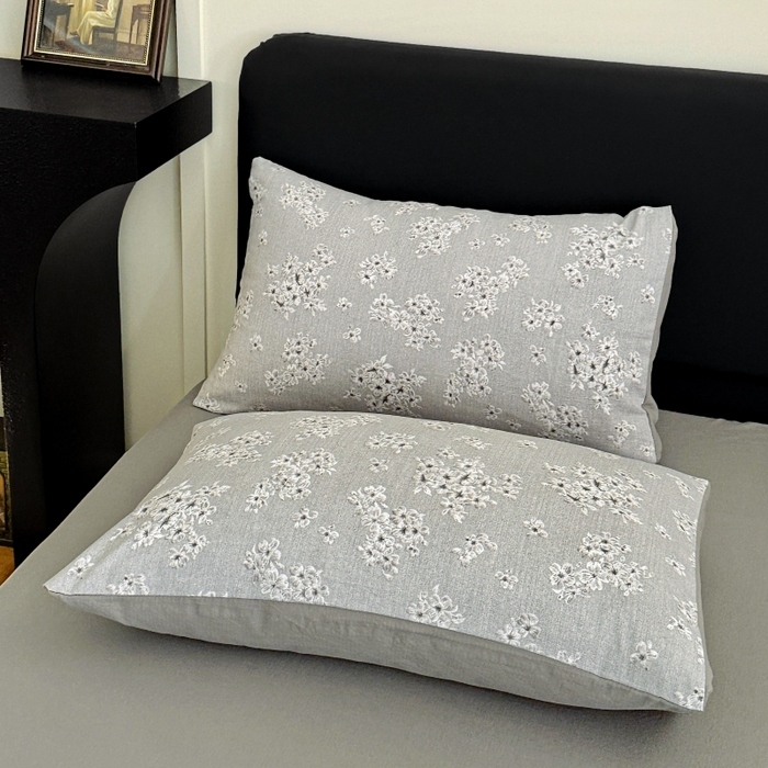 91家纺网 家纺一手货源 找家纺 金梦拉家纺 2025秋冬爆款新品高克重加厚原麻亚麻皱皱纱印花四件套 灰调