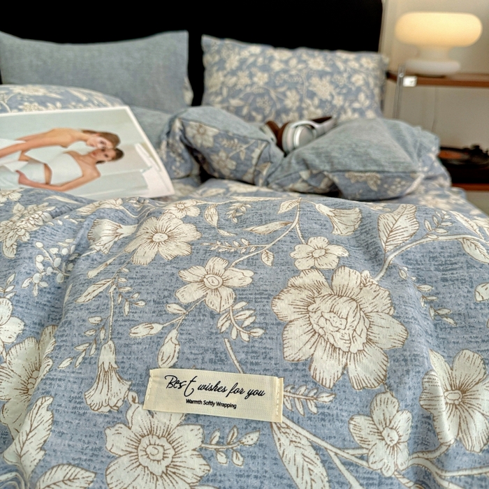 91家纺网 家纺一手货源 找家纺 金梦拉家纺 2025秋冬爆款新品高克重加厚原麻亚麻皱皱纱印花四件套 兰兮