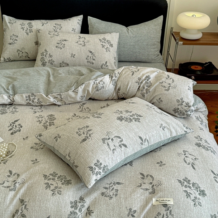 91家纺网 家纺一手货源 找家纺 金梦拉家纺 2025秋冬爆款新品高克重加厚原麻亚麻皱皱纱印花四件套 篱落